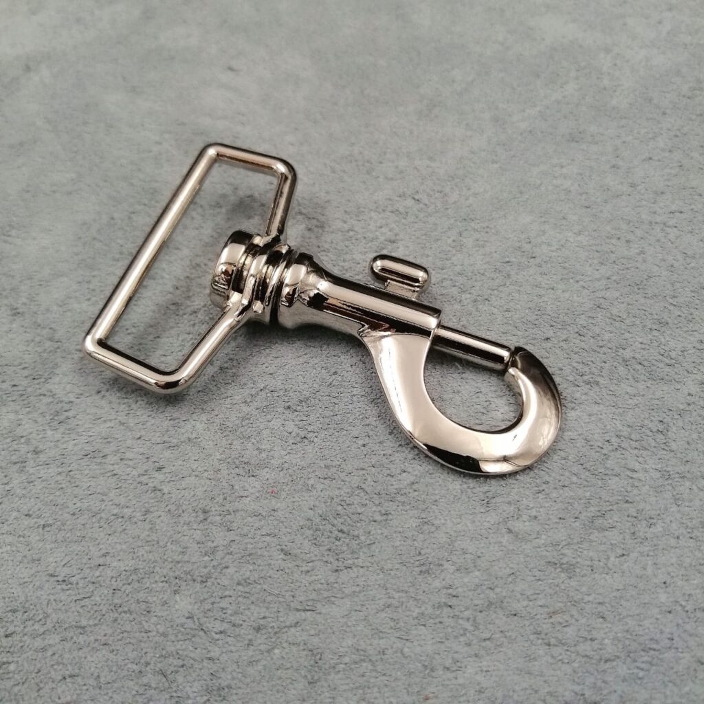 40mm Nickel Dog Clip