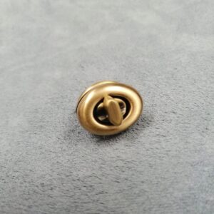 21.9mm x 16.6mm Antique Brass Turn Lock