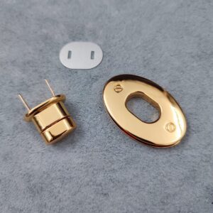 Gilt Turn Lock