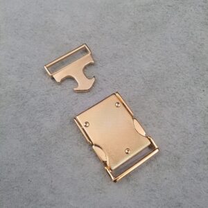 30mm Gilt Buckle