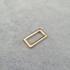 Stunning Gilt square rings with beautiful lines and detail to suit petite boutique bags.