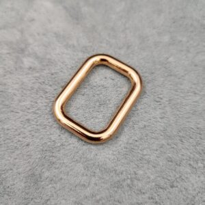 30mm Gilt Square Ring