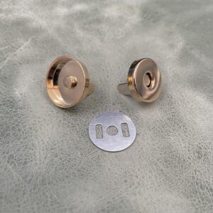 21mm Gilt Magnet Lock