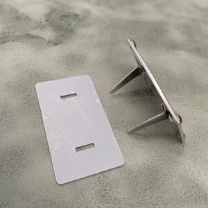 18mm Ornament with prongs