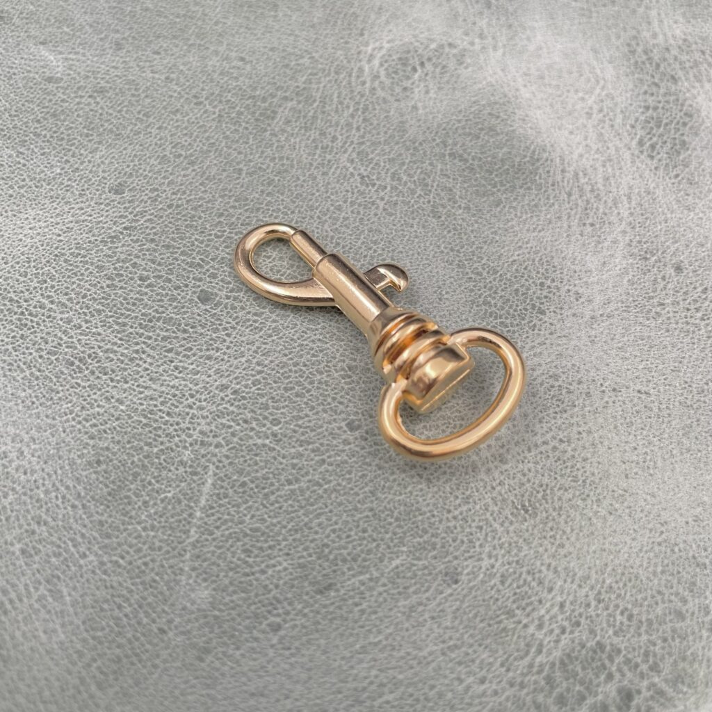 12mm Gilt Dog Clip