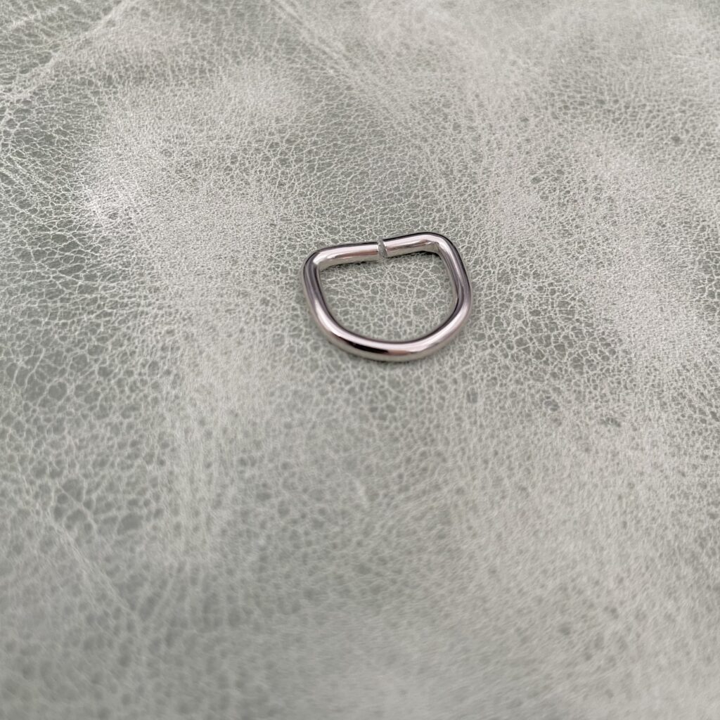11mm Nickel D-ring