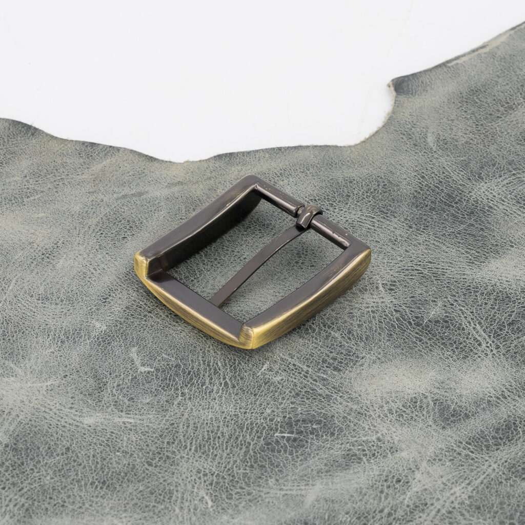 30mm Brushed Antique Buckle - (Pack of 1) - Image 2