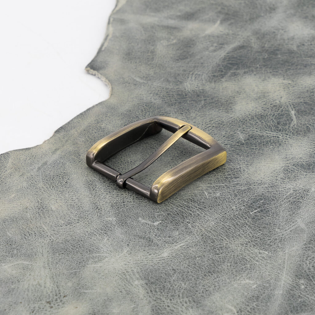 30mm Brushed Antique Buckle - (Pack of 1) - Image 3
